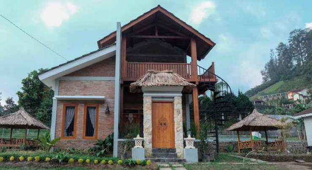 Kampoeng Bali Tawangmangu