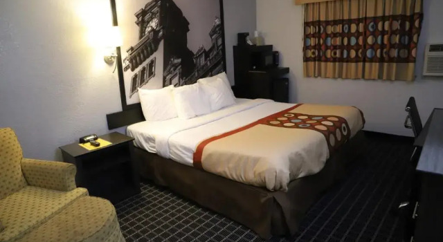 Двухместный номер Super 8 by Wyndham Richmond Airport VA