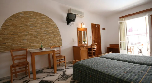 Семейная студия Aegeon Hotel