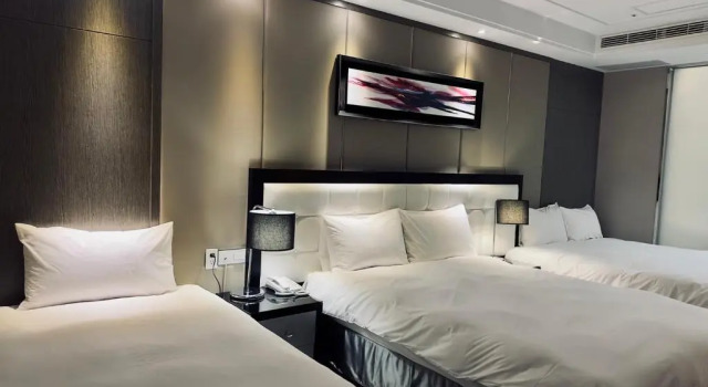 Пятиместный номер Standard Royal Fine Hotel
