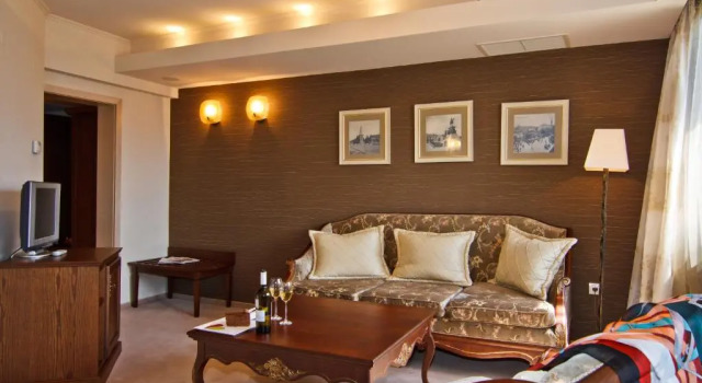 Люкс Business Hotel VEGA Sofia