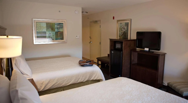 Standard Neljän hengen huone Hampton Inn Colby