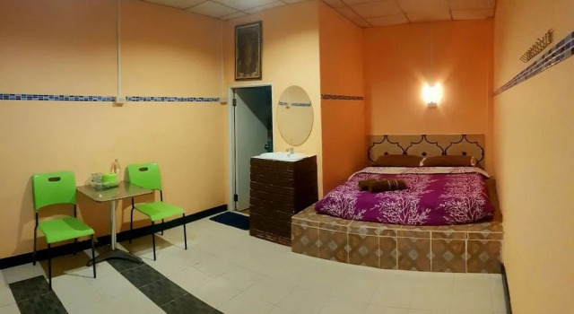 Ingpha Room for rent