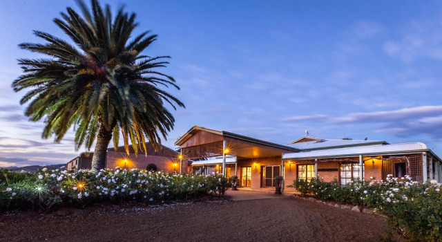 Strathearn Park Lodge, Забронировать Отель «постель и завтрак» Скон Hunter Valley