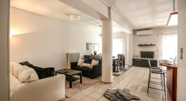 Grand Meteora Central Luxury Apartment