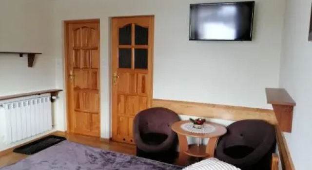 DW Basia pokoje i apartament, Book Apartment Hotels in Tatras with Parking, Parking