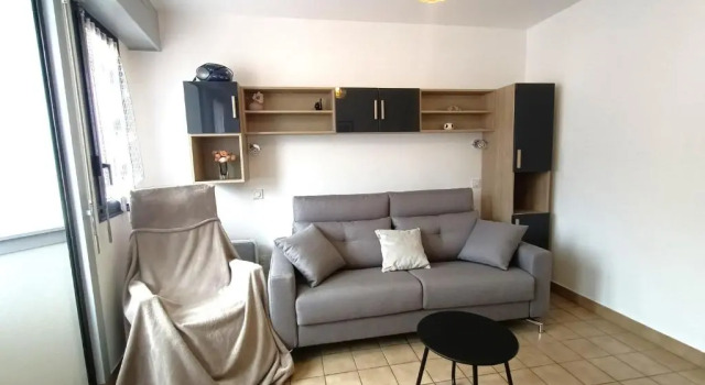 Studio Aix-les-Bains, 1 pièce, 2 personnes - FR-1-555-20, Prenota Appartamento Hotel a Alvernia con parcheggio, Parcheggio