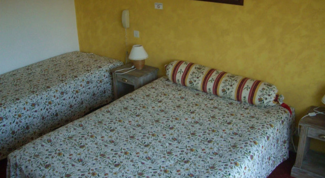 Hotel du Midi, Забронировать Отель Салон-де-Прованс Буш-дю-Рон