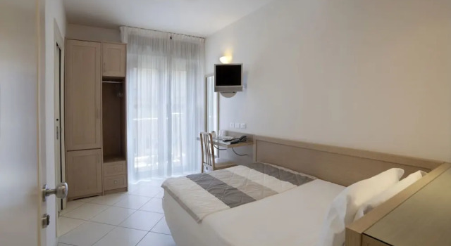 Одноместный номер Standard с балконом и с видом на сад Hotel Gala