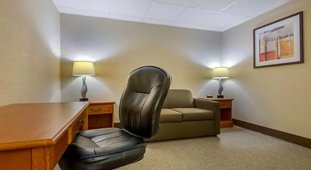 Двухместный люкс Quality Inn & Suites Mansfield