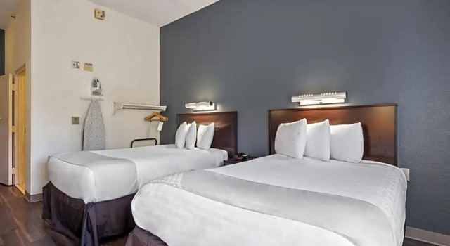 Четырёхместный номер Premium Suburban Studios Orlando - Ocoee-Winter Garden