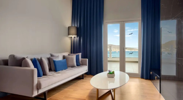 Двухместный люкс Deluxe с видом на море Отель La Quinta By Wyndham Bodrum