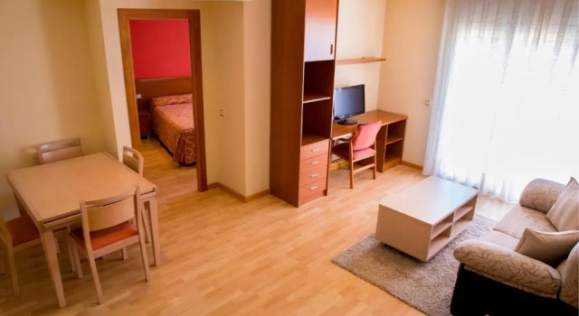 Апартаменты Hotel Jardí Apartaments