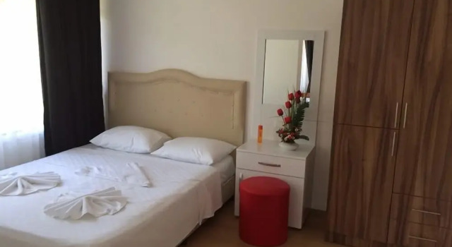 Multi Culti Hotel, Забронировать Отель Отели Ортаджа с парковкой, Парковка