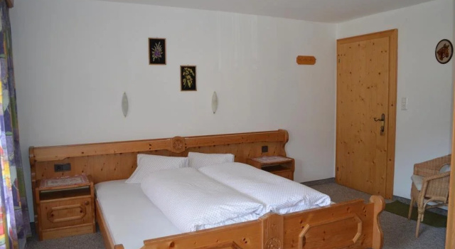 Lärchenhof, Забронировать Отель Отели Зеефельд с парковкой, Парковка