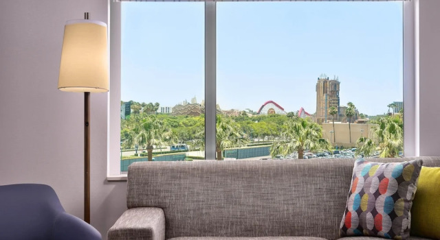 Люкс c 1 комнатой с видом на парк Element by Marriott Anaheim Resort Convention Center