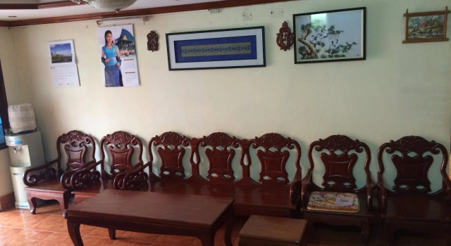 Vangvieng Orchid Guesthouse, Забронировать Отель Ванг-Вьенг 