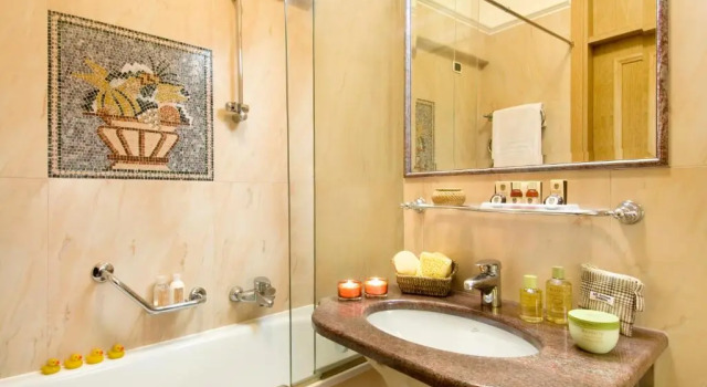 Номер Economy Grand Hotel Bristol