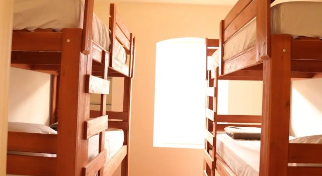 Nuh Hostel - Lourdes