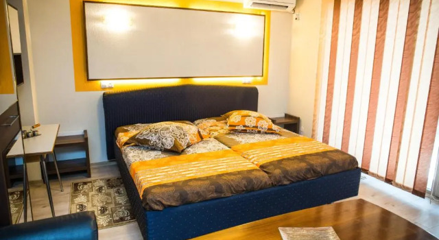 Apartament Calea Bucuresti, Забронировать Апартаменты/квартира Отели Арджеш с парковкой, Парковка
