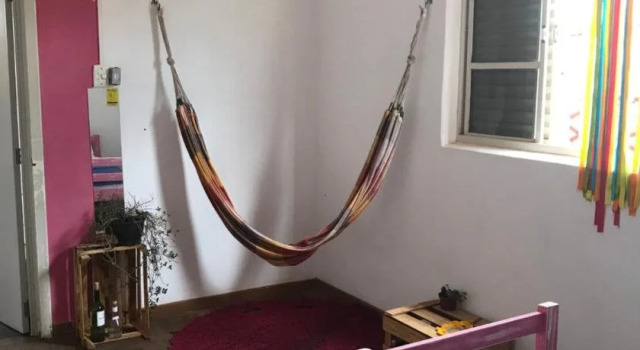 Hostel 70, Забронировать Хостел Брумадинью Минас-Жерайс, рядом с Церковь Святого Себастьяна