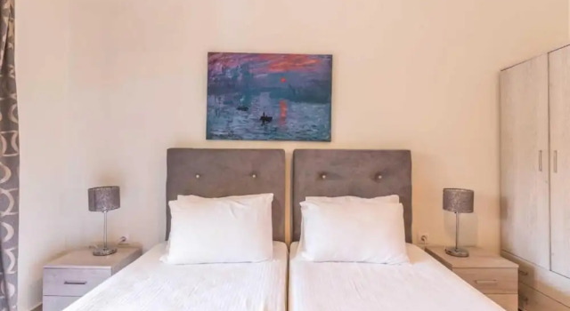Апартаменты Deluxe Bella De Lux Apts