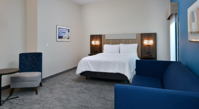 Holiday Inn Express Berea by IHG, Book Hotel Berea Kentucky