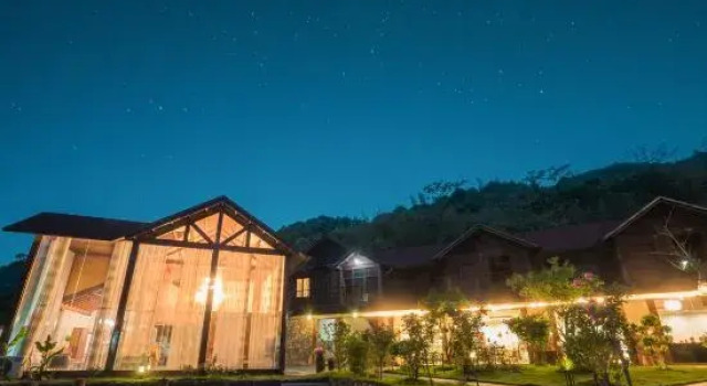 Jidu Leisure Holiday Hostel, Prenota Ostello Hotel a Huzhou con piscina, Piscina