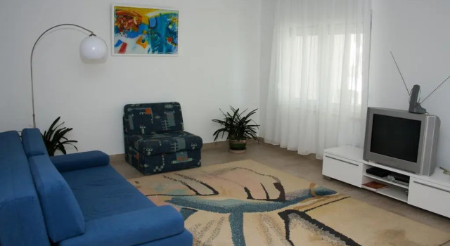 Holiday Home Pineta, Rezerwuj Hotel Valbonasa Istria