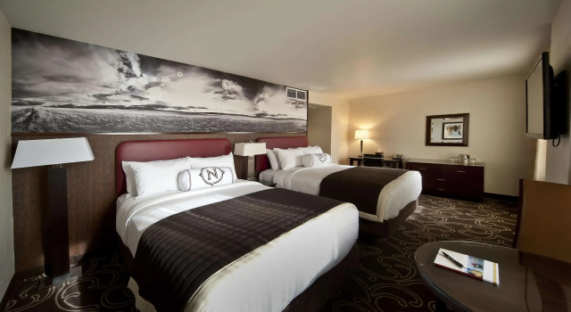 Четырёхместный люкс Classic Northern Hotel