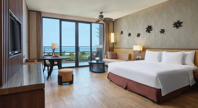 Номер Premium Crowne Plaza Hailing Island by IHG
