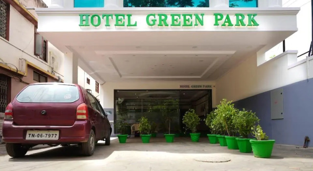 Hotel Greenpark, Забронировать Отель Отели штата Тамилнада с парковкой, Парковка