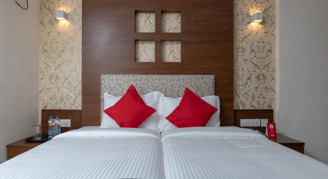Двухместный номер Deluxe Capital O 16891 Klase Hotels