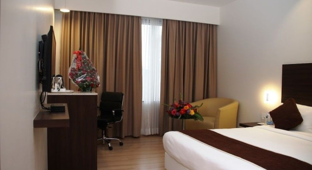 Y N Hotels, Prenota Hotel Bangalore Karnataka