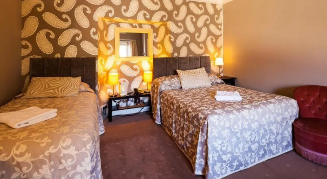 Семейный номер Standard Castlemead Country House By The Sea