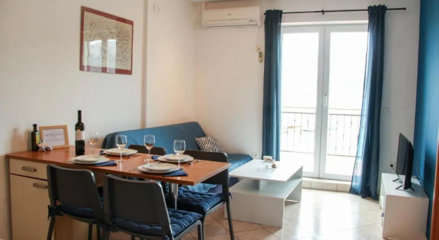 Apartment Rode Mrakovcic Sonja, Забронировать Апартаменты/квартира Отели Башки с парковкой, рядом с Пляж Башка, Парковка