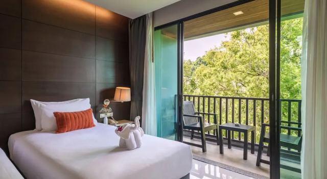 Семейный номер Deluxe с балконом Aree Tara Ao Nang Krabi