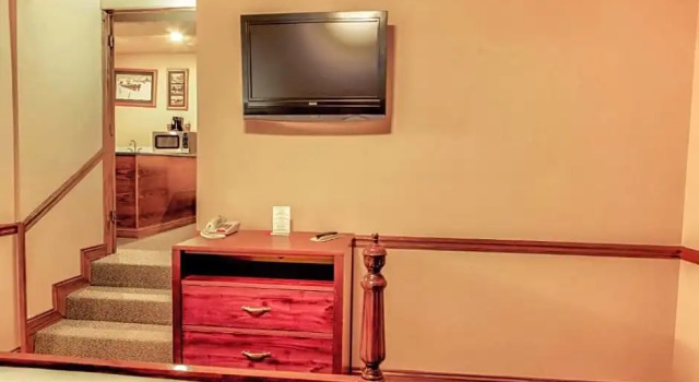 Номер Premium Coratel Inn & Suites by Jasper McCook