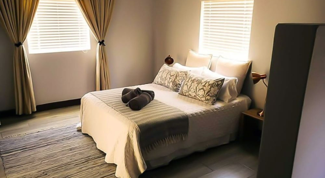Bezalel Estate Country House, Забронировать Фермерский дом Канонейланд 