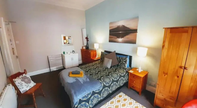 aabAlree Guest House, Забронировать Гостевой дом Отели Ангус с парковкой, Парковка