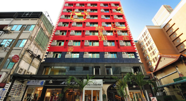 Hotel Elizabeth, Varaa Hotelli West District 