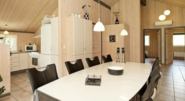 Picturesque Holiday Home in Oksbøl With Sauna, Reservar Casa de férias Oksbol Syddanmark