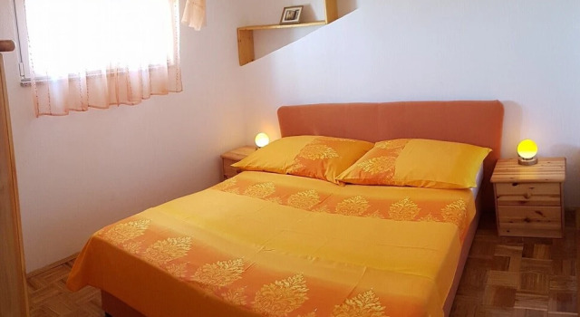 Beautiful 2-bed Apartment in Nin, Đặt Căn hộ Nin Zadar County