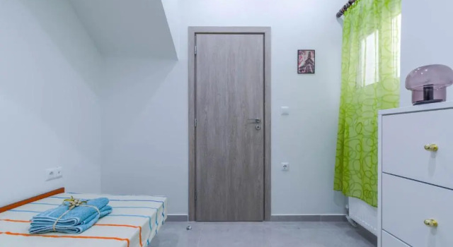 Renovated 2BD house close to Pireus port
