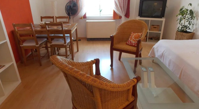Ferienwohnung 'Alte Schmiede', Book Hotel Hoteller og overnatningssteder i Köndringen, Hotel