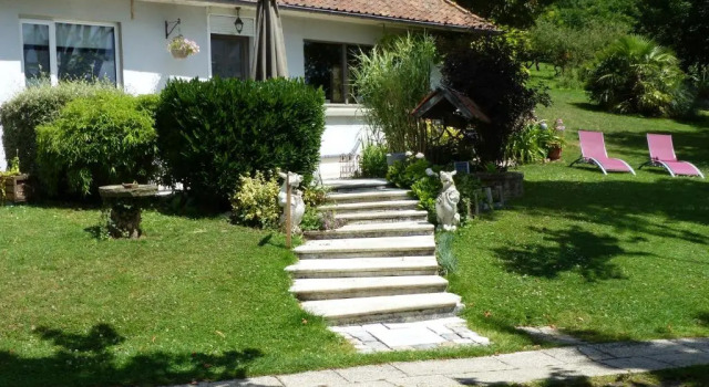 Коттедж c 1 комнатой Le Clos de Marenla