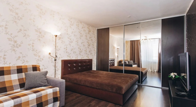 Студия Business с балконом Апартаменты Home-Hotel