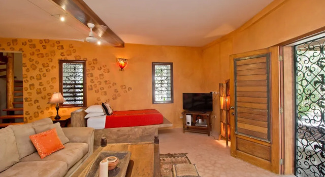 Amethyst 4 Bedroom Villa, Book Villa Villas in Belize Province, Villa
