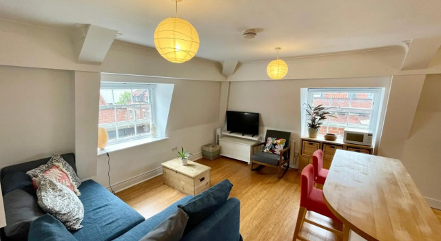 Bright 1 bed flat near Cabot Circus, Varaa Hotelli Bristol Merseyside, lähellä The Galleries