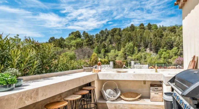 Вилла Villa 3 ch, 6/8p, avec piscine Luberon, Provence